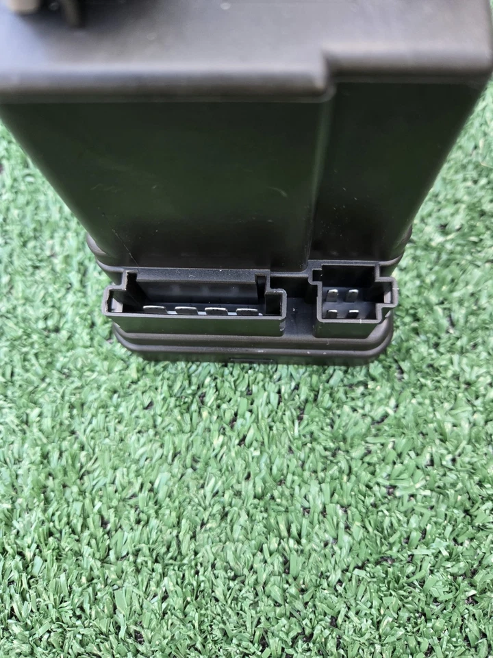 Bomba de vacío de bloqueo de puerta central Crossfire 97-04 Mercedes R170 SLK230 SLK320 FABRICANTE DE EQUIPOS ORIGINALES Foto 4 de 4