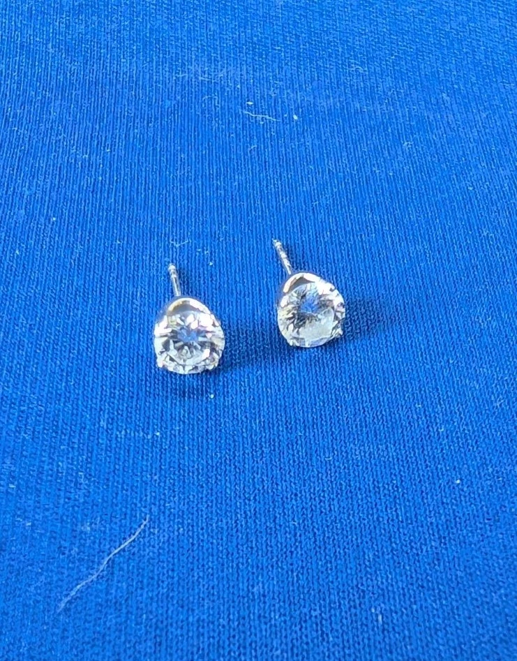 Pendientes Diamonique Oro Blanco 14K DQ Circonita Cúbica de QVC Vintage Años 90 .76g Foto 2 de 4