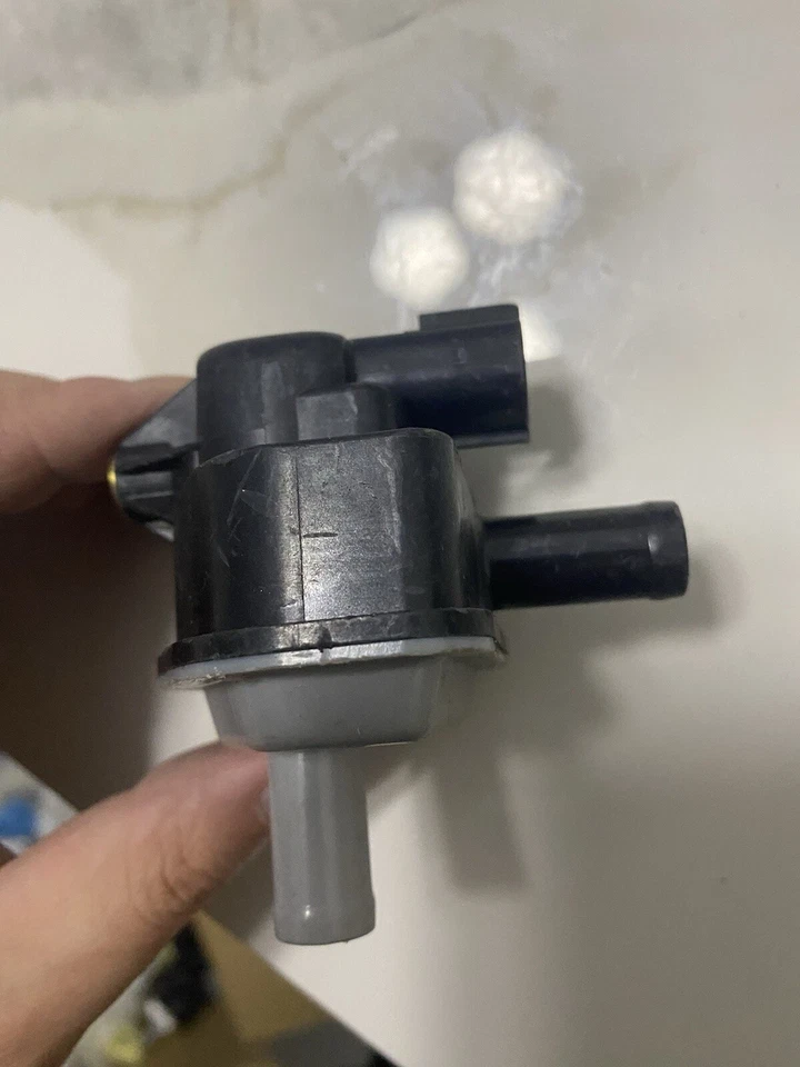 OEM Vacuum Switching Valve 25860‑24040for2019–2025Toyota Corolla / Corolla Cross - Image 3 of 4