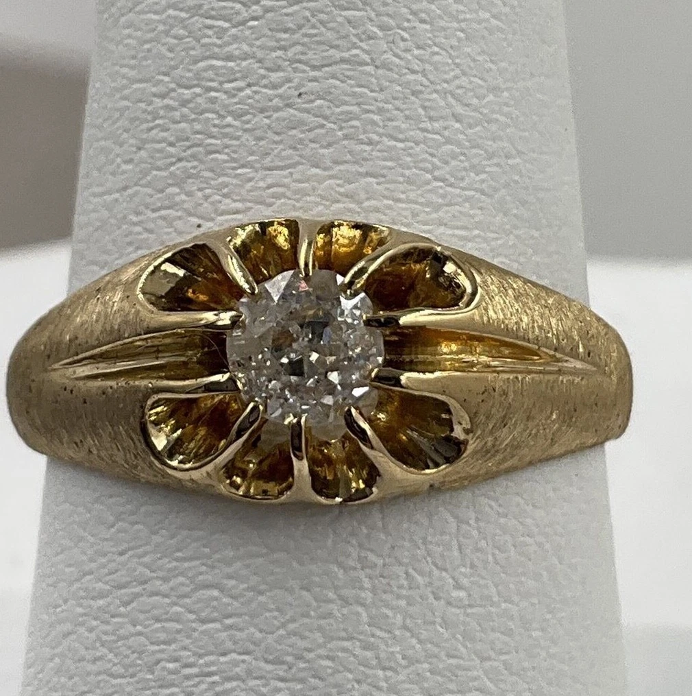 18K Yellow Gold Victorian .42ct Old Mine Cut Diamond Ring Size