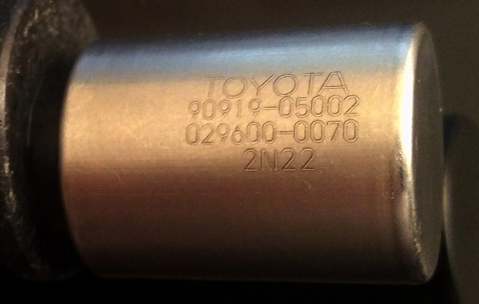 Sensor de posición del cigüeñal del motor TOYOTA LEXUS LS400 SC400 90919-05002 genuino Foto 3 de 3