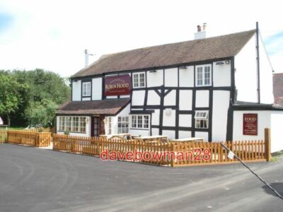 PHOTO  CASTLEMORTON THE ROBIN HOOD FOLLOWING ITS FACELIFT STILL RETAINS CHARACTE
