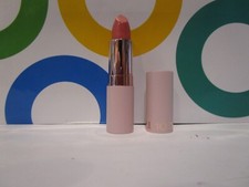 DOLL 10  SMOOTH ASSIST LIPSTICK  FAMOUS  0.13 OZ