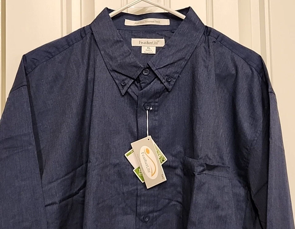 FeatherLite Mens Button Up Long Sleeve Stain-Resistant Twill Shirt 3281 Sz XL - Image 3 of 4