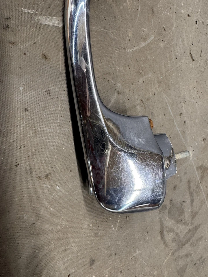 Manija de puerta Pontiac Grand Prix Starfire 98 88 Wildcat 1961-1964 Chevy Impala SS 1961-1964 Foto 2 de 4