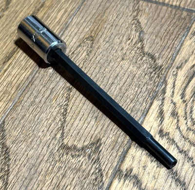   MAC Tools USA E4 Inverted TORX EXTRA LONG Shaft Female External Star Socket