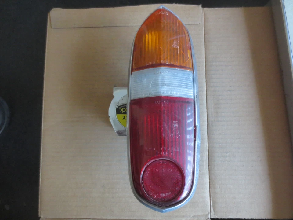 Rolls Royce 1967 67 conductor izquierdo derecho luz trasera lámpara OEM USADO PAR 2 Foto 3 de 4