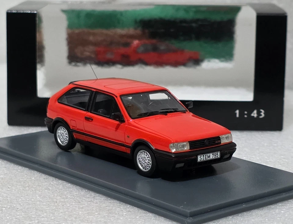 Volkswagen VW Polo G40 MKII 1986 Red 1:43 Neo NEO45795 EXTREMLELY RARE!! - Image 3 of 4