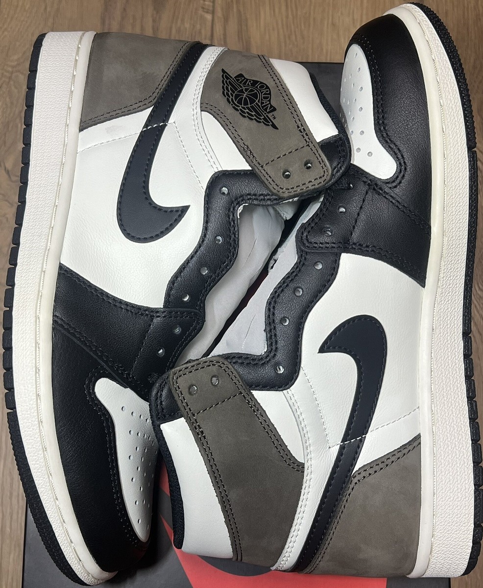 NIKE Air Jordan1 HighOG ダークモカ Size 10.5 - Jordan 1 Retro OG High Dark Mocha 555088-105