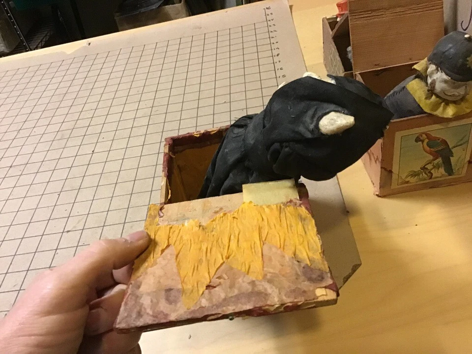 Original Litho Jack in the Box Toy Unusual - Devil Man -  - Image 3 of 4