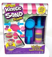 Kinetic Sand Bakery Play Set with Fragranced Sand - 16 oz Magic Sand