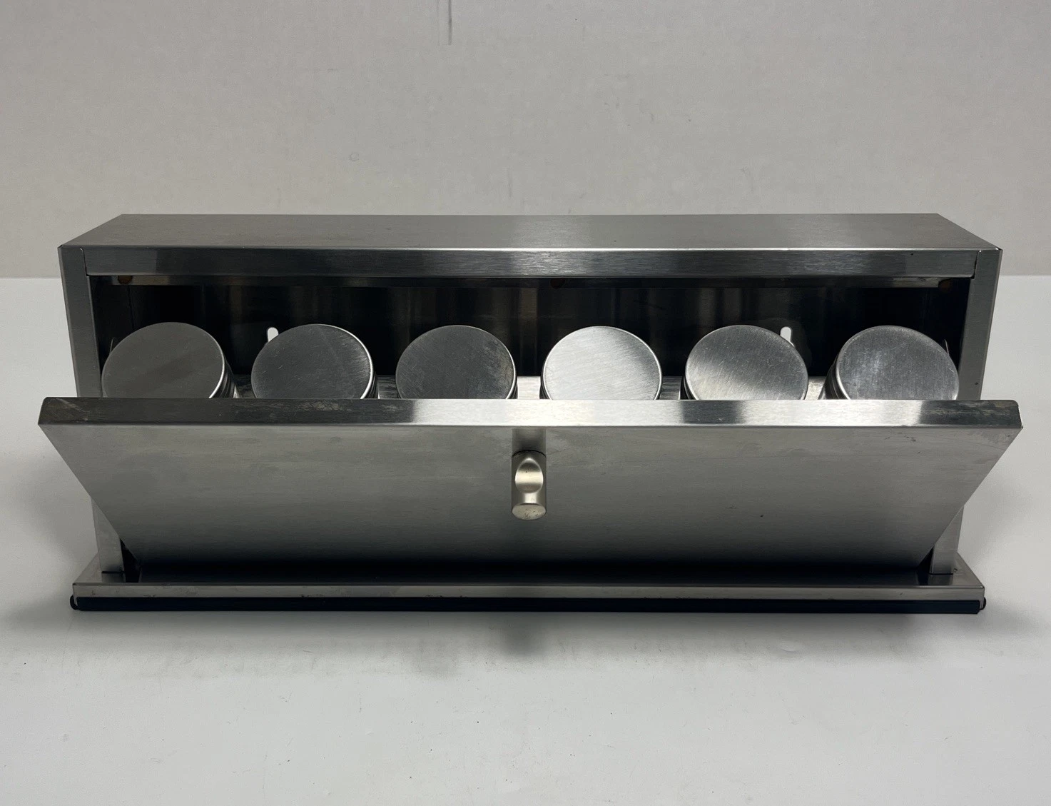 Spice Rack 6 Glass Jars Tip Open Stainless Steel Wall Mount or Counter Top
Opens in a new window or