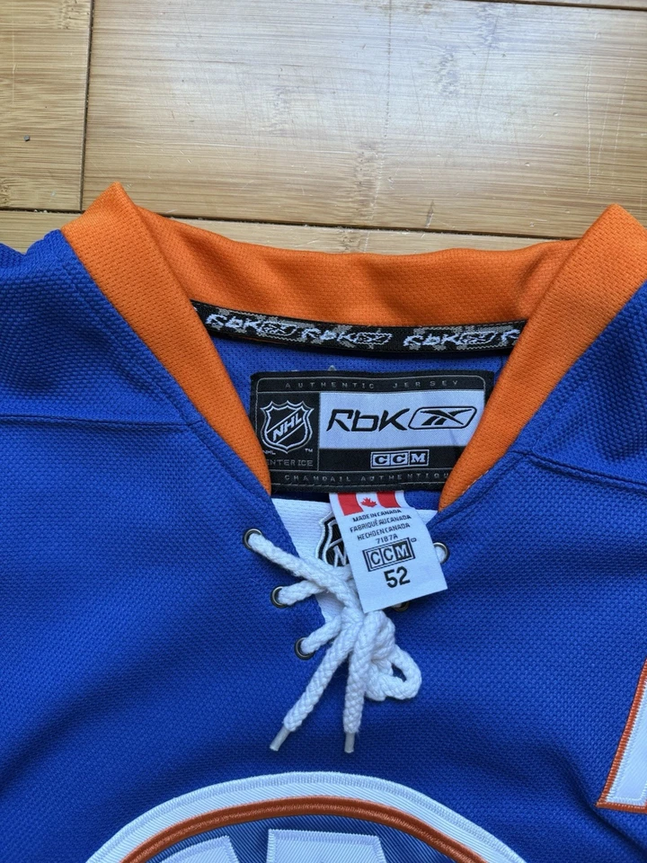 Vintage New York Islanders Kyle Okposo #21 Home Jersey Size XL NHL - Image 3 of 4