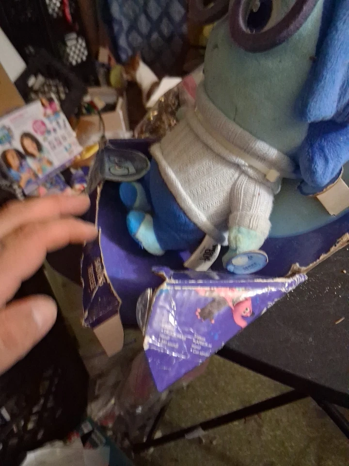 DISNEY/PIXAR'S INSIDE OUT KANASHIMI Foto 2 de 4