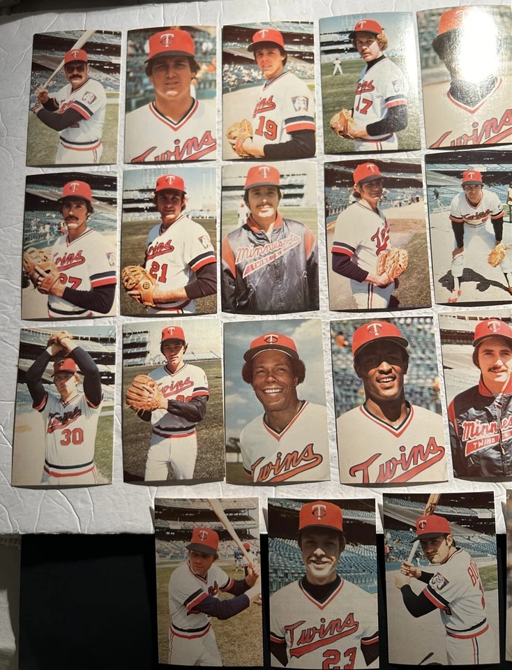 1978 MINNESOTA TWINS полный команды открытка набор из 25 GOLTZ Smalley WYNEGAR - Изображение 2 из 3