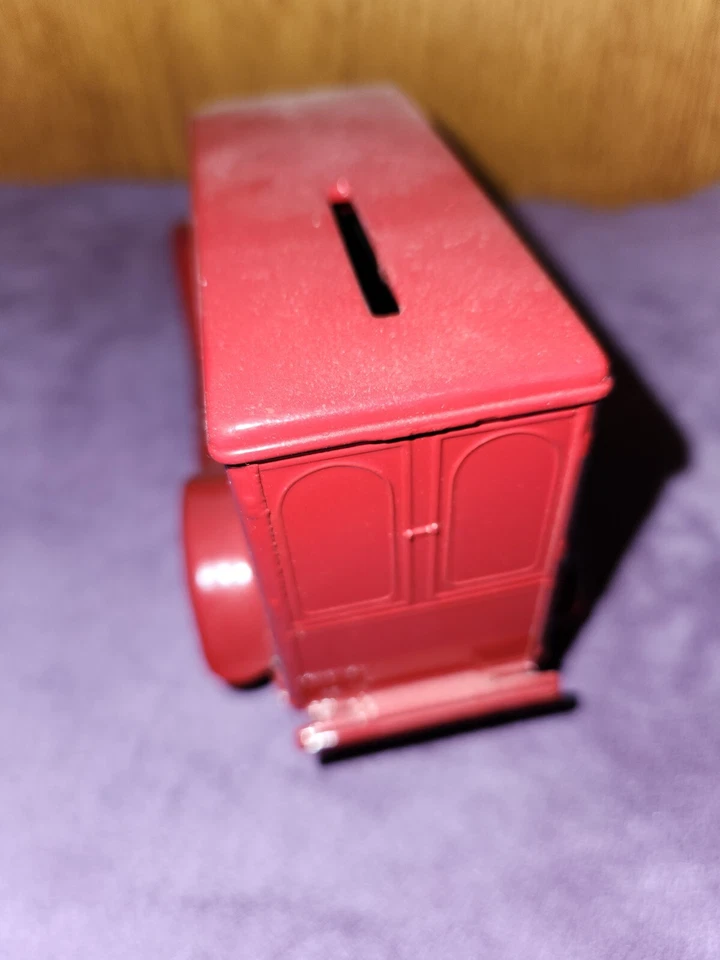 Ertl Replica Chevrolet 1923 Delivery Van & Bank #2411 - ARJAX Sales Co - Image 4 of 4