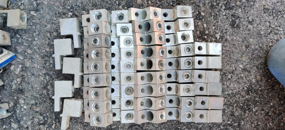 Electrical Lug 800MCM-3/0, C-686 - Image 2 of 4