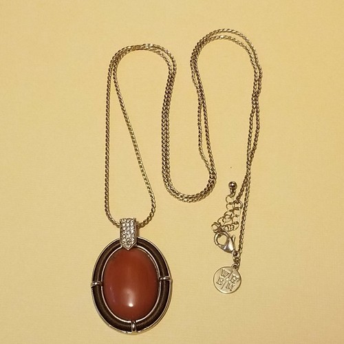White House Black Market Pendant Necklace Reddish Brown Oval w Rhinestones 19" - Picture 9 of 9