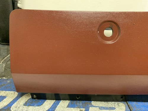 Chevy Monte Carlo 1981 carrocería G cutlass guantera 459535 original OEM - Imagen 2 de 11