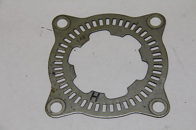 SPINA POZZETTO MOTORE LR073675G & RONDELLA FREELANDER 2 TESTA DIESEL 2
