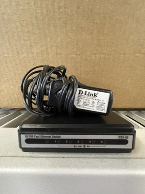 D-Link DES-1105 Home 10/100 5-Port Ethernet Switch. Works Great.