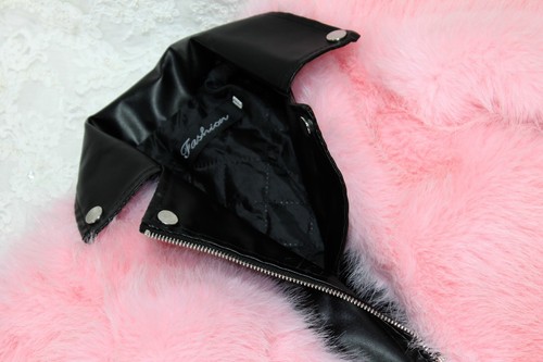 4T-5T FAUX FUR KIDS PINK COAT WITH ZIPPER AND BUTTON. FREE GIFT MAILER. - Picture 2 of 3