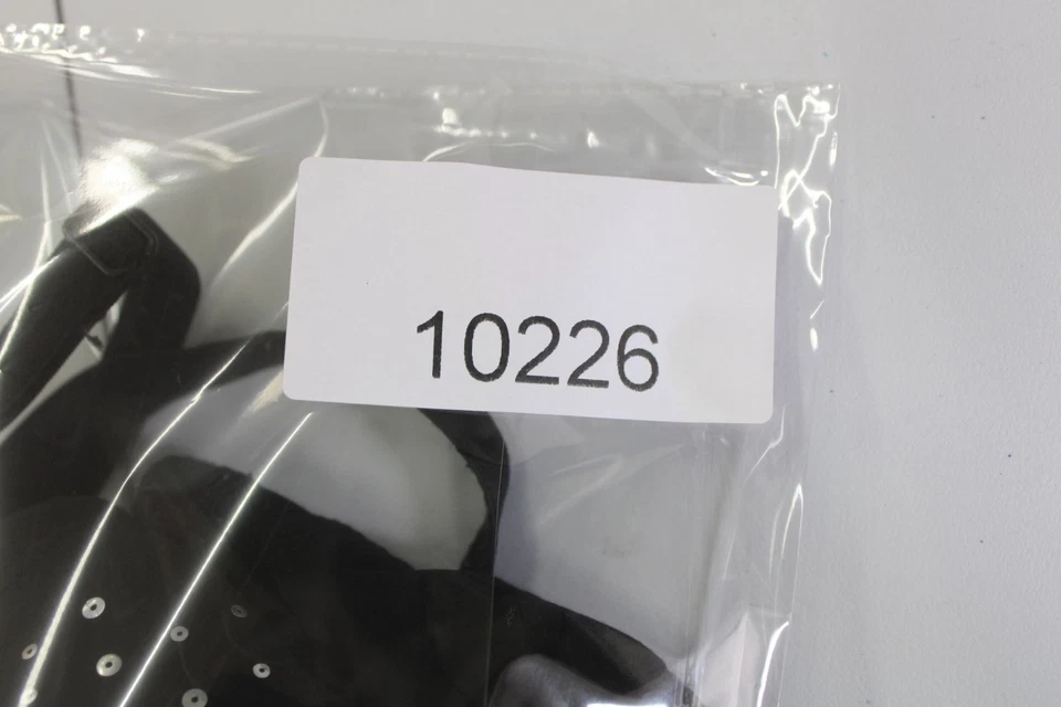 Fruit Of The Loom Black Rhinestone 38C Bra - Image 4 of 4