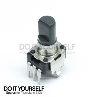 ROLAND V-SYNTH POTENTIOMETER WITH CENTER DETENT