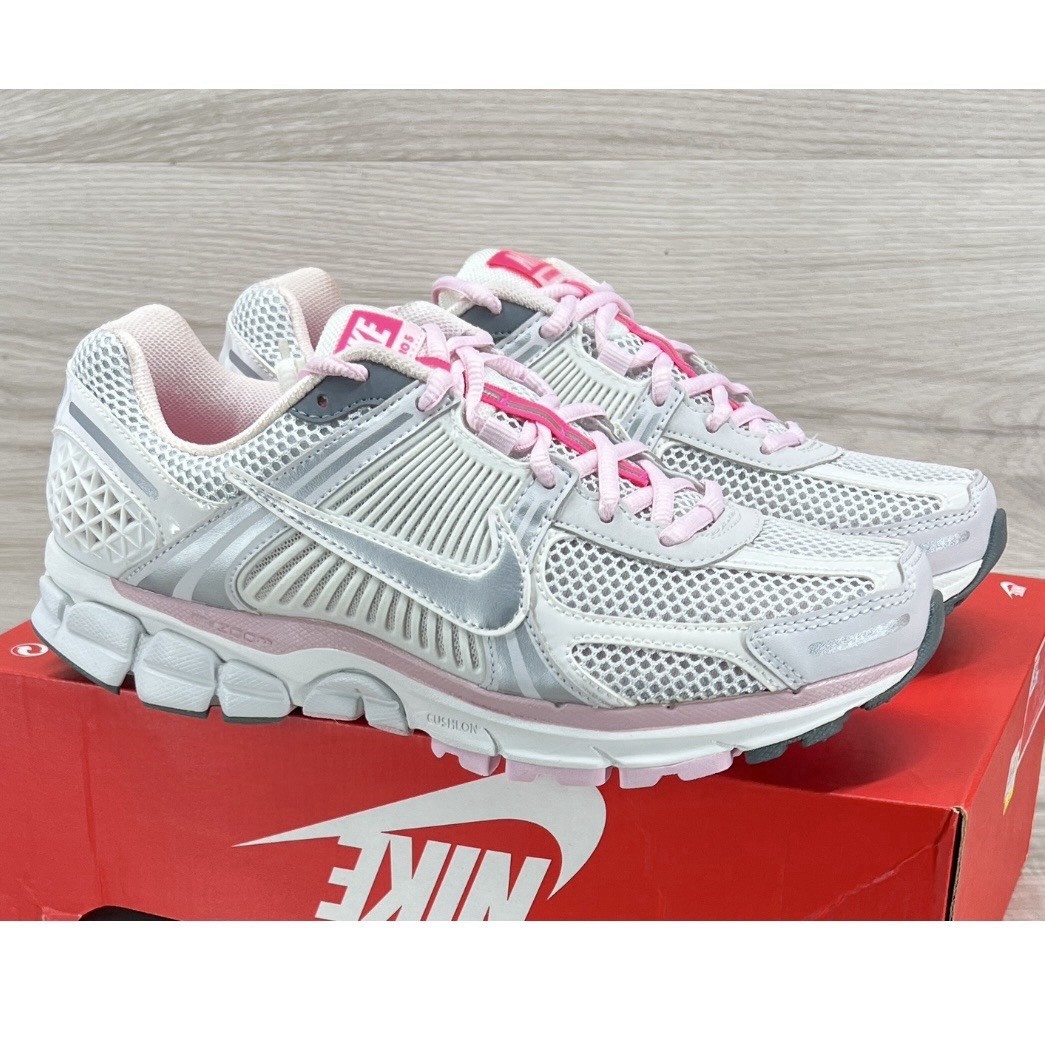 Nike Air Zoom Vomero 5 520 Pack Pink Foam FN3695-001 Women's Size