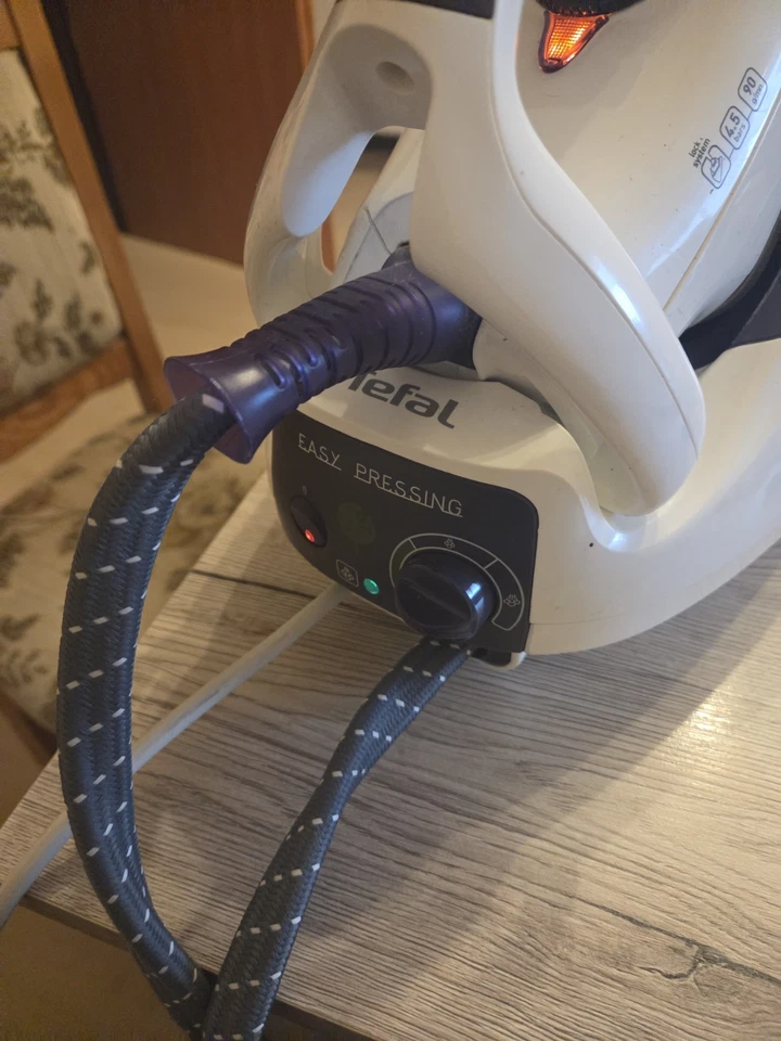 Tefal Dampfbügel Eisen Station - Bild 3 von 4