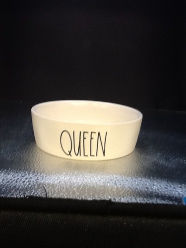 Rae Dunn White & Black Queen Pet Dog Cat Ceramic Water Food Bowl Dish 5" X 1.75"