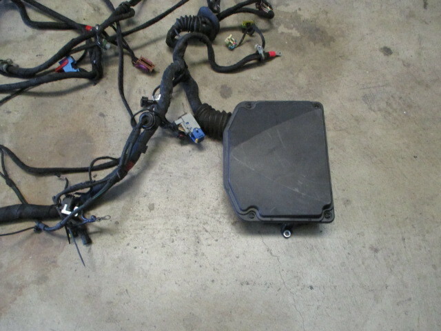 Maserati Granturismo 09 - Engine Compartment Wire Loom