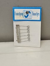 Finishing Touches 675-000113 O Scale Metal Parking Meters (Pack of 6) New.