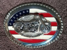 NWOT RED WHITE BLUE AMERICAN FLAG MOTORCYCLE SILVER BELT BUCKLE 1 1/2" RETAIL 45