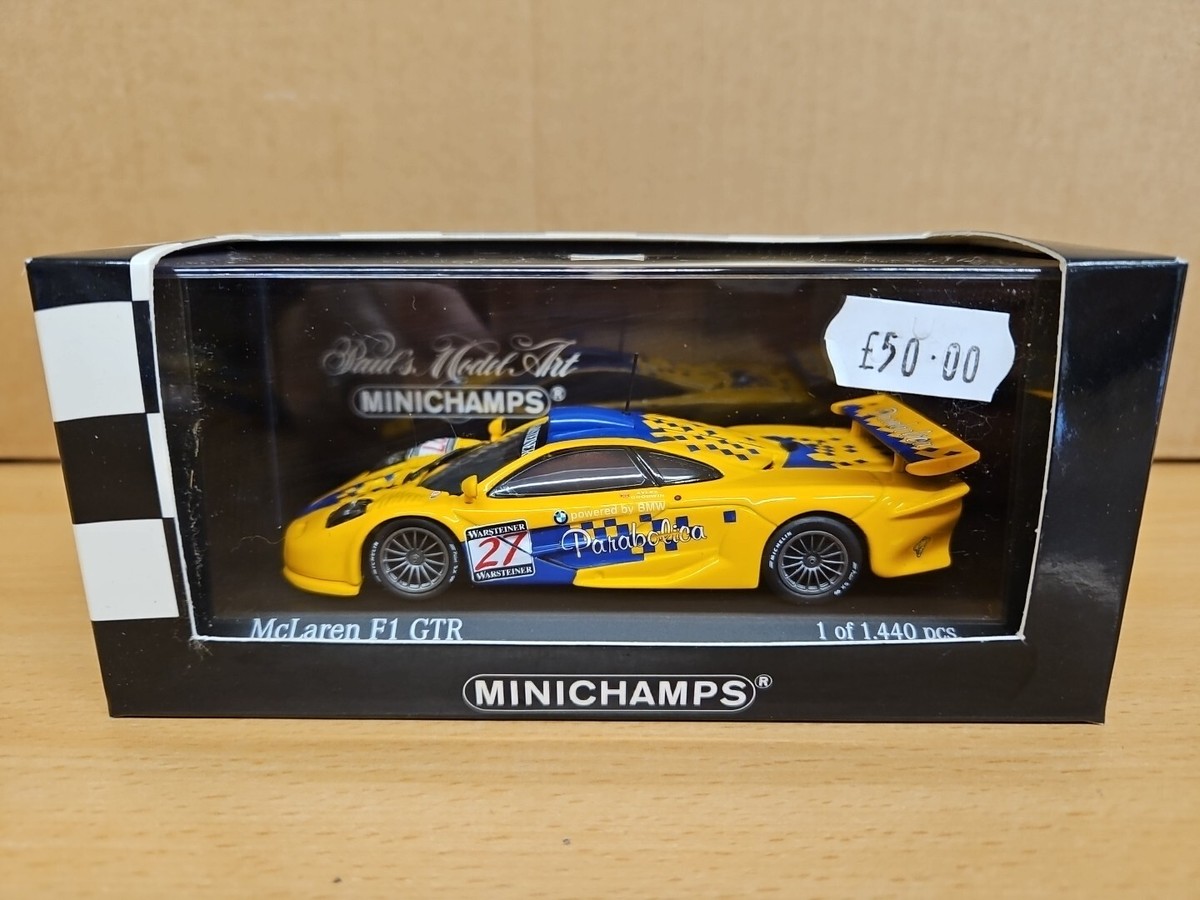 MINICHAMPS McLaren F1 GTR 1997 FIA GT Series Team PARABOLICA Car