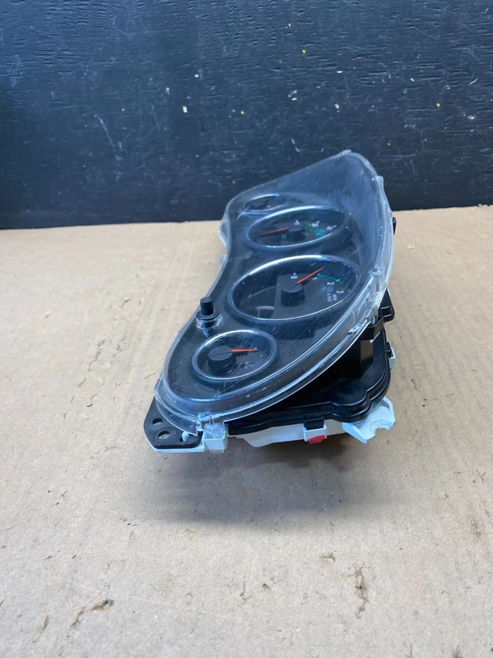 2014 to 2018 Jeep Wrangler Speedometer Instrument Cluster Gauge M1572 DG - Image 4 of 4