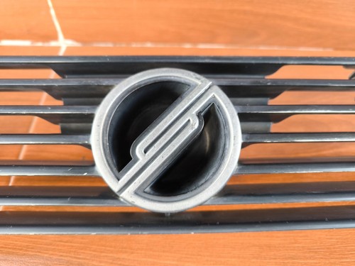 NISSAN Sunny B13 Sentra Super Saloon Front Radiator Grille Mask JDM 1990-95 - Picture 3 of 16