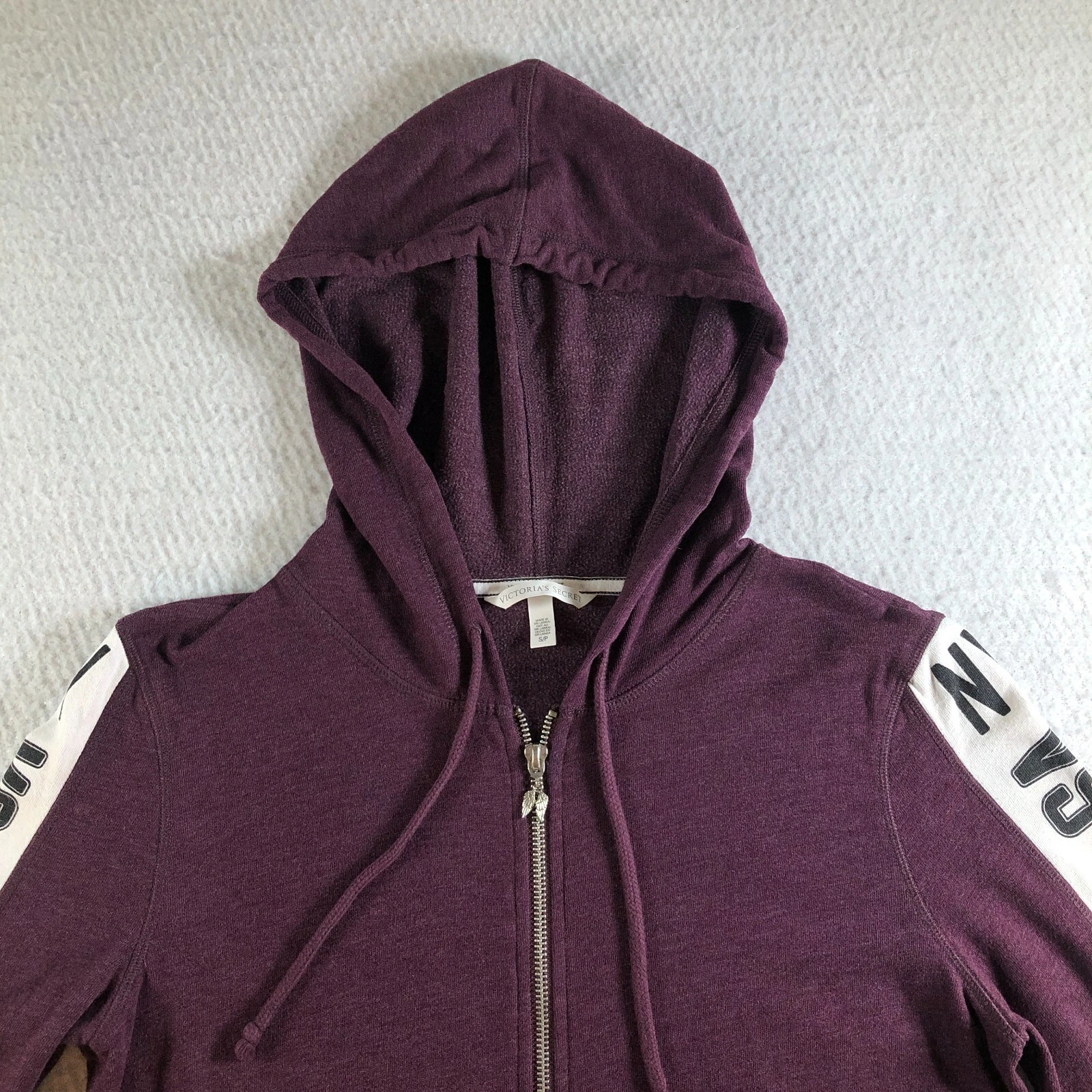 UNDERCOVER Felpa donna Victoria's Secret con cappuccio taglia S viola full zip manica lunga