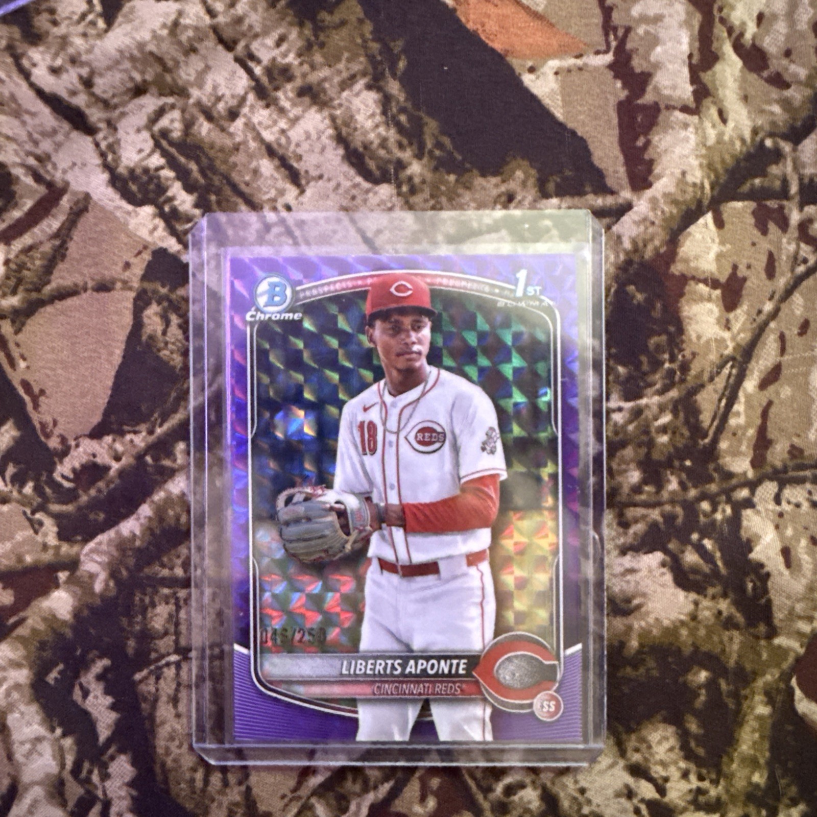 2025 Bowman Chrome Liberts Aponte 1st Bowman Purple Wave /250. Cincinnati Reds