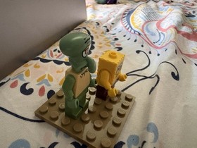 LEGO Squidward And SpongeBob Minifigure 3834 Bikini Bottom