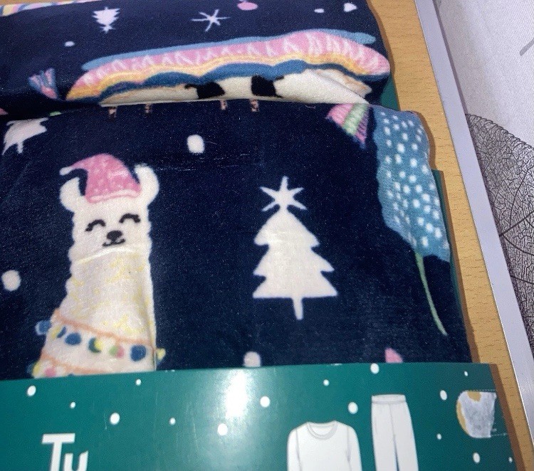 Picture 6 of 9