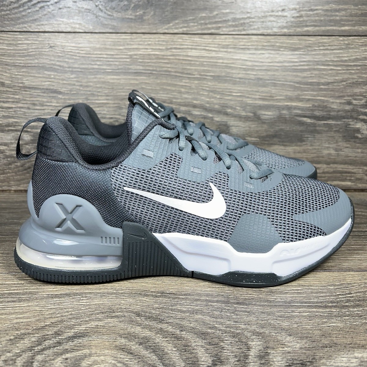 Nike Men's Air Max Alpha Trainer 5 Gray White Gym Workout Lifting