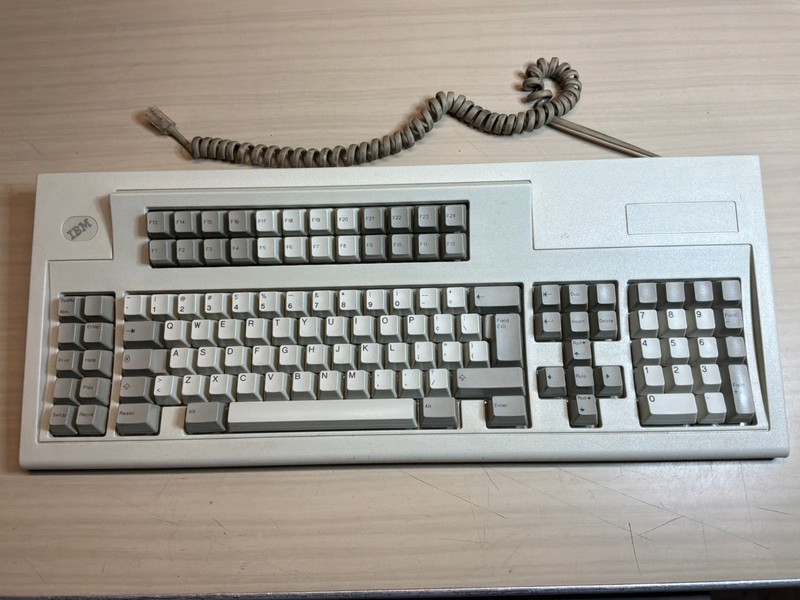 Vintage IBM Model M M122 Buckling Spring Mechanical Keyboard