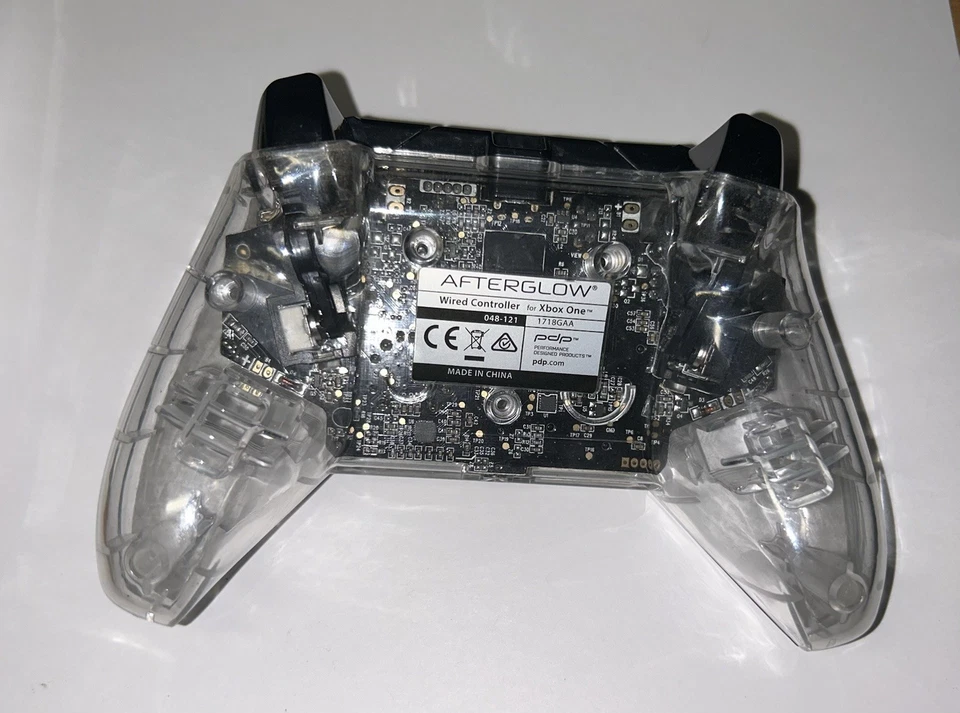 Mando Xbox One Afterglow Prismático con Cable PARA REPUESTOS LEER DESCRIPCIÓN Foto 2 de 2