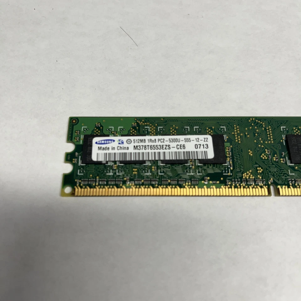 RAM DDR2 for Desktop, Samsung 512MB PC2-5300U-555-12-ZZ M378T6553EZS-CE6 - Image 2 of 3