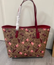 City Tote Bag Signature Canvas Cherry Print Tan Multi CY691 Outlet NEW