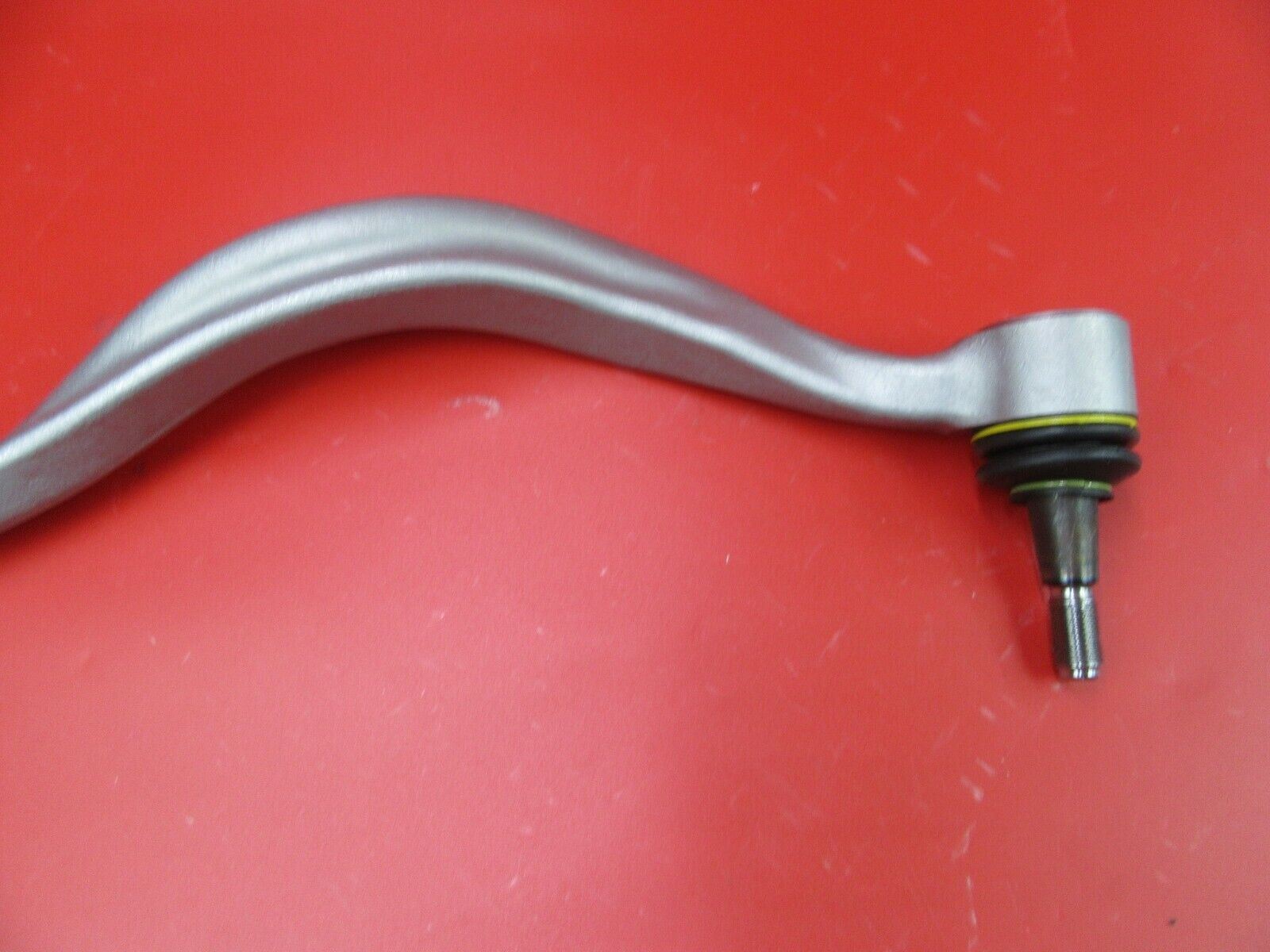 Rolls Royce Phantom wishbone left lower control arm tension strut #570 