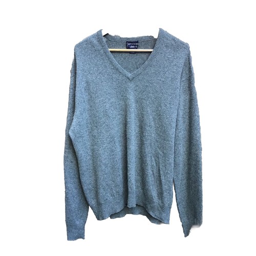Givenchy, Vintage Givenchy for chesa 100% cashmere grey v-neck sweater mens size medium
