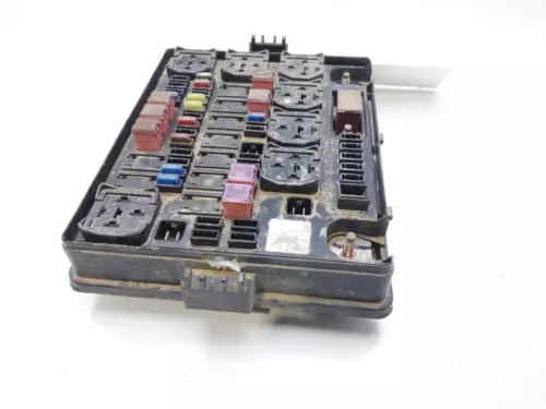 8231008010 Caja Reles/Fusibles para SSANGYONG REXTON 2004 8065403 - Imagen 4 de 10