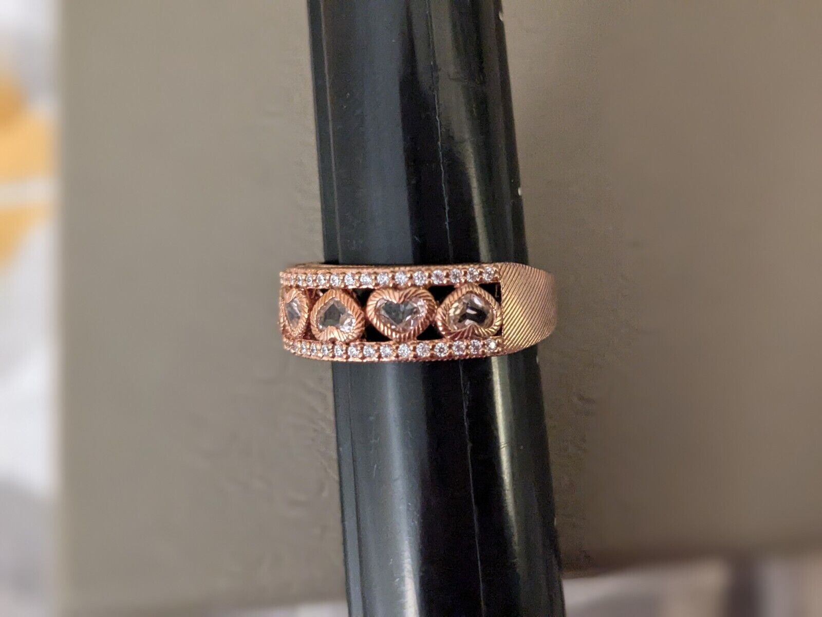 Picture 4 of 10